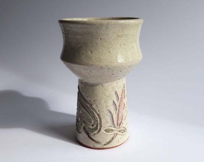 Laholm Keramik Sweden. Beautifully Decorated Ecru Grey Colour Ceramic Bowl. Carved Stylized Floral Pattern Pastel Colours. Vintage Pottery.