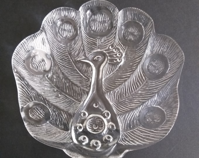 Orrefors Sweden. Peacock Crystal Glass Cake, Sandwich, Salad Plate. Design Lars Hellsten. Excellent Condition.  Scandinavian Art Glass.