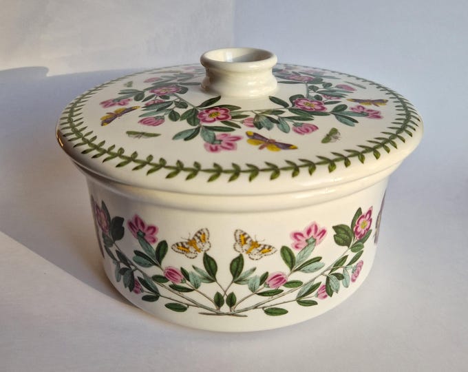 Vintage Portmeirion England Botanic Garden 12.91" Covered Casserole. Oven to Table. Rhododendron Pattern. Design by Susan Williams Ellis.