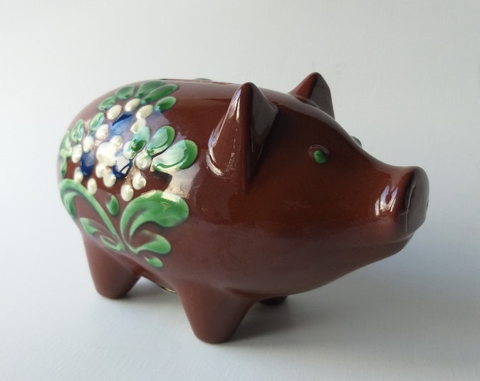 Guldkroken Sweden. Beautifully Decorated Ceramic Piggy Bank. Nice Christmas Present. Vintage Swedish Pottery. Pig Figurine. Retro Home Decor