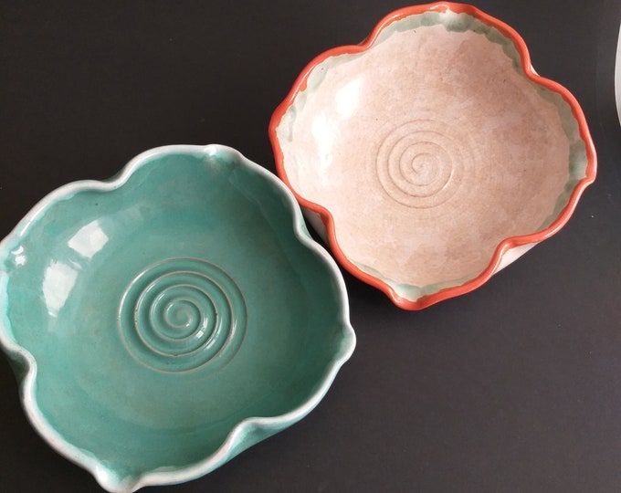 Art Deco Gabriel Burmeister Sweden Ceramic Bowl with Ruffle Edge. Beige with Orange or Green Colour. Good Size. Swedish Pottery from 30s.
