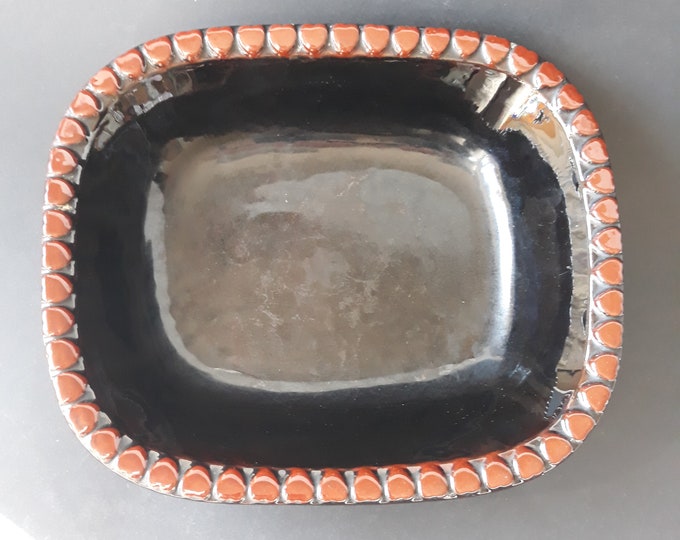 Gabriel Sweden. Rectangular Ceramic Serving Dish, Bowl, Plate glazed in Black Colour. Edge decorated with Hearts. Vintage Swedish Pottery.