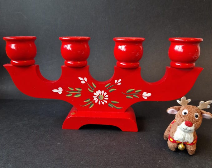 Swedish Wooden Candle Holder for Four Candles With Hand Painted Decorations. Hand Made in Sweden. Scandinavian Vintage Christmas Home Decor.