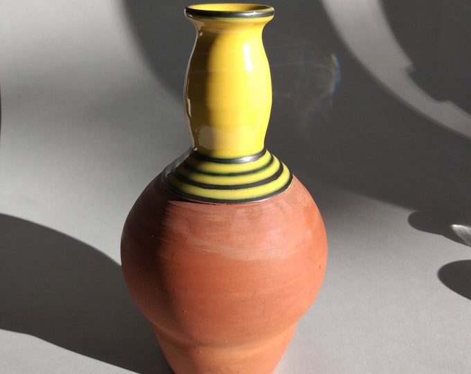 Bo Fajans Sweden Ceramic Semi Glazed Vase (8.26") in Terracotta and Yellow Colour. Beautiful Shape, Warm Colours. Marked. Swedish Pottery.