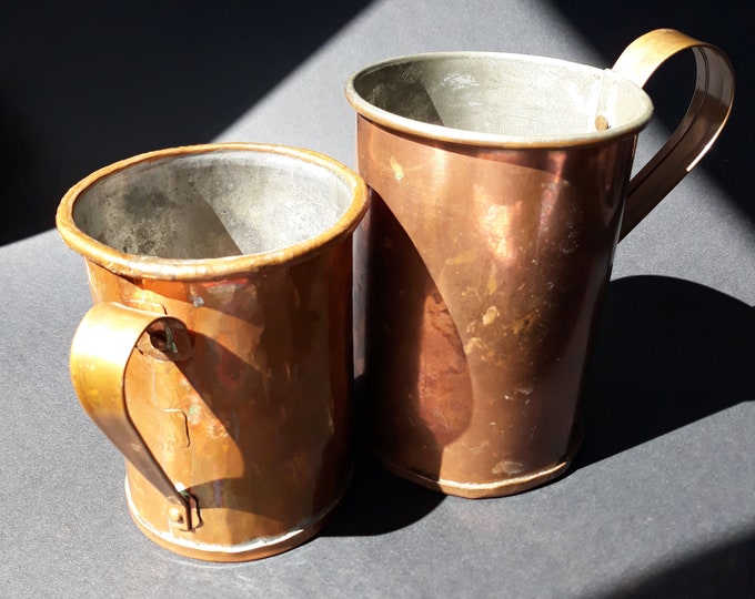 One Antique Copper Handmade Mug, Jug, Pitcher, Jar, Tankard. Copper Measuring Cup. Rustic Farmhouse Kitchen Decoration. Copper, Tin Lining.
