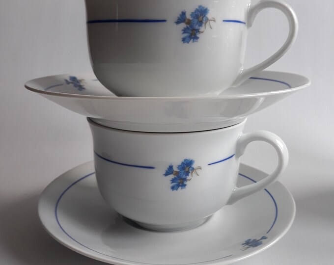 Large Size Mariehult Blåklint Sweden Tee, Coffee Mug and Cup, Saucer. Milk Jug, Creamer in Cornflower Pattern. Traditional Swedish Design.