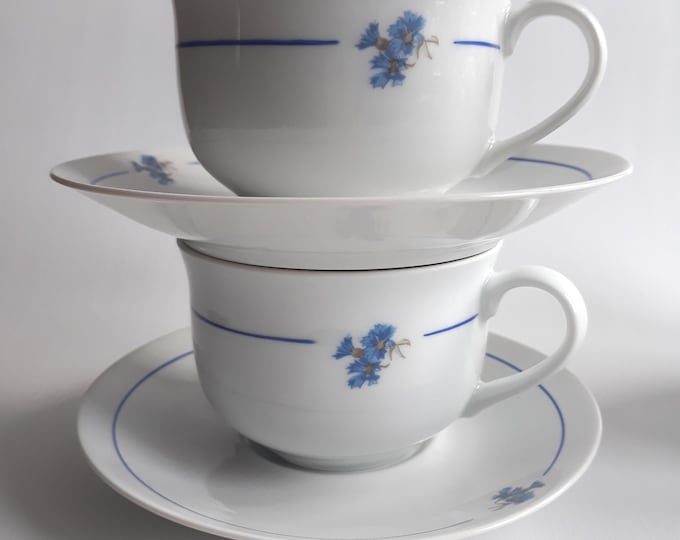 Large Size Mariehult Blåklint Sweden Tee, Coffee Mug and Cup, Saucer. Milk Jug, Creamer in Cornflower Pattern. Traditional Swedish Design.
