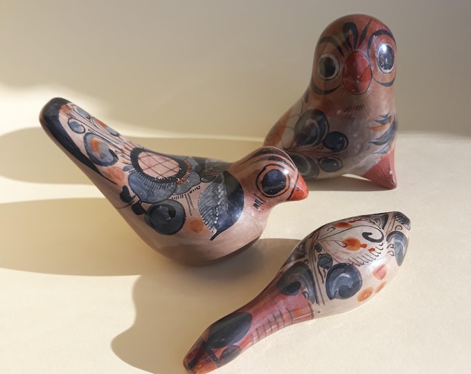 Set of 3 Vintage Tonala Pottery Bird Figurines. Colourful Hand Painted Folk Style Design Birds. Made in Mexico.