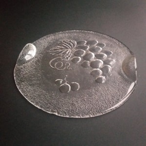 Royal Krona Sweden. Vintage Cheese Platter /Plate with Handles. Textured Glass with Grape Motive. Scandinavian Art Glass Design.