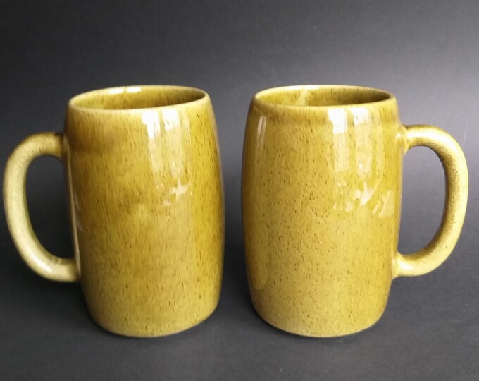 Pair of Large Deco Helsingborg Sweden Glossy Green Glazed Mugs. Swedish Vintage Ceramics from the 1980s. Marked. Scandinavian Pottery.