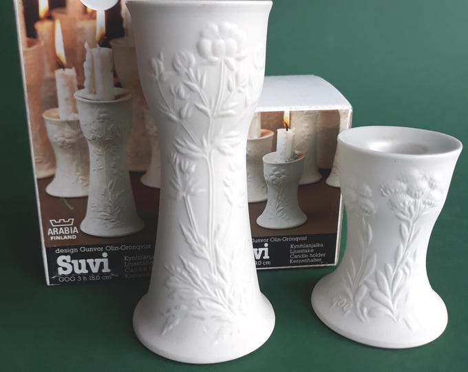 Arabia Finland. Set of 2 Candlestick Holders Suvi (Summer), designed by Gunvor Olin Gronqvist. Beautiful White Bisque. Flower Relief Motif.