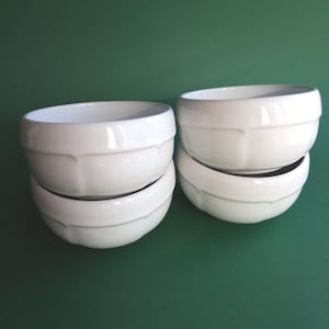 Pair of Hoganas Stengods Sweden White Glazed Stoneware Ceramic Bowls. Nice Shape Bowls. Aptit Vit by Ann Jansson. Swedish Vintage Tableware.