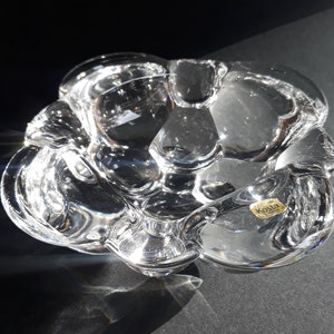 Wunderschöne Kosta Boda Sweden Klare Kristallglas Kleine Schwere Schälchen Schüssel. Aschenbecher? Hand gemacht. Original Aufkleber. Schwedisches Kunst Glas Design.