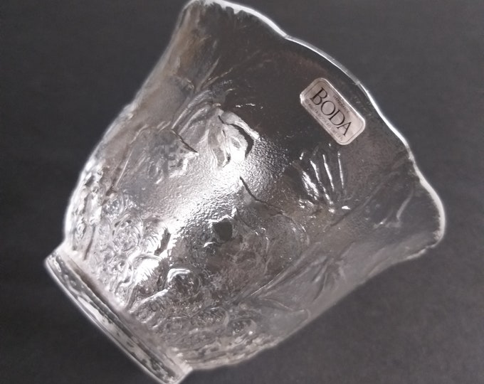 Kosta Boda Sweden Clear Textured Crystal Glass Small Vase for Spring Flowers. Floral Pattern. Hand made. Swedish Home Decoration.