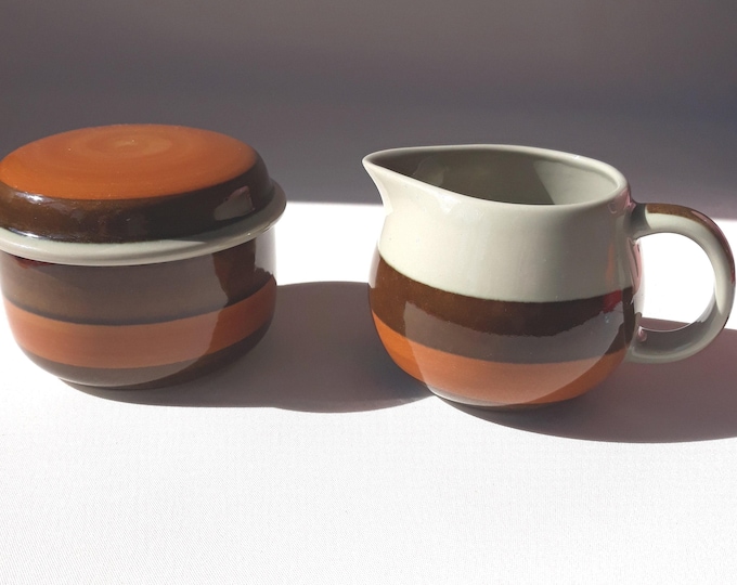 Set of Vintage Rörstrand Sweden Stoneware Sugar with Lid and Creamer in Annika Pattern. Brown Orange Colours. Design by Marianne Westman.