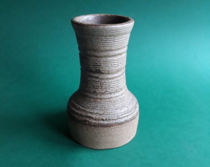Rutebo Leksand Sintrat Stengods Sweden. Hand Thrown Ceramic, Rustic, Brutalist Style Vase. Brown Unglazed Tactile Vase. Signed, Stamped.