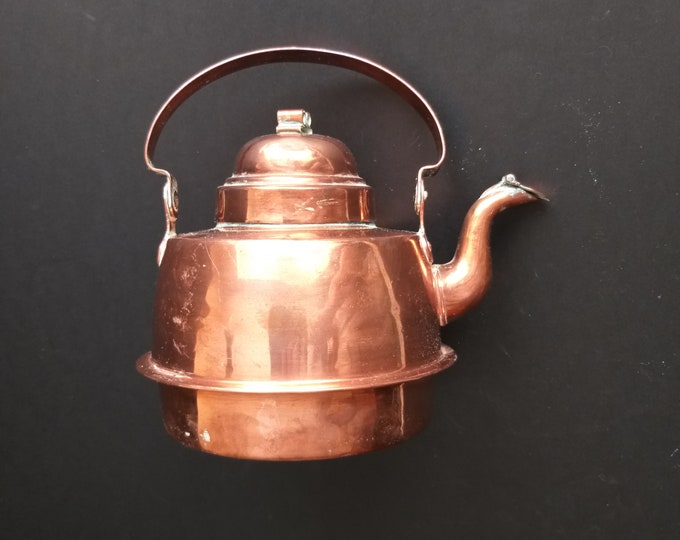 Antique Swedish Cooper Tea Pot. Capacity 1.5 Litre Volume. Rustic Kitchen Decoration Element. Authentic Kettle made in Sweden.