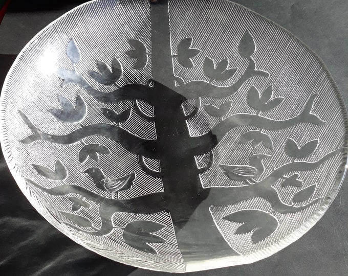 Large Swedish Clear Textured Crystal Bowl. Design By Bertil Vallien. Tree of Life. Birds. Made in Sweden. Scandinavian Mid Century Art Glass