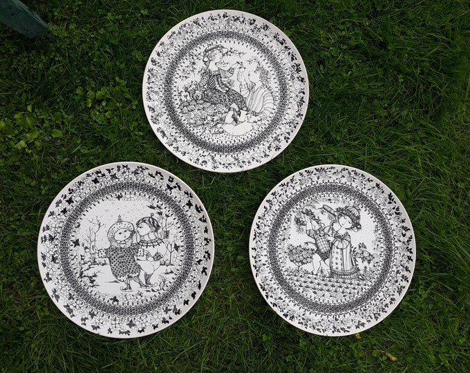 Bjørn Wiinblad Large Wall Plate from the Famous the 4 Season Line.