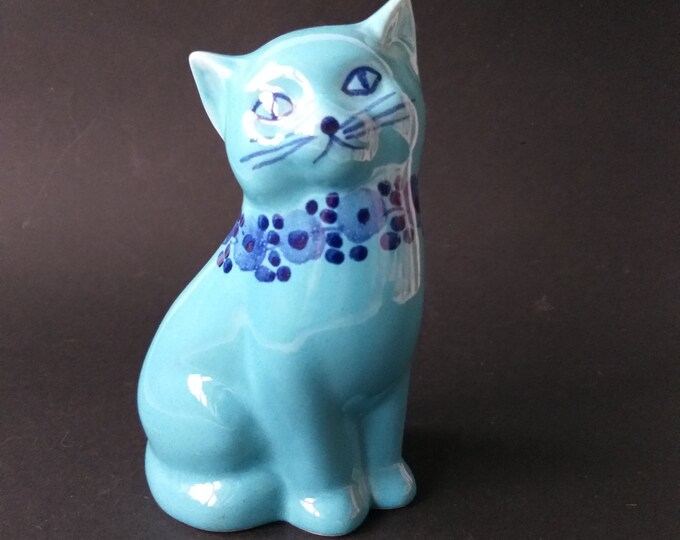 Guldkroken Hjo Sweden. Blue Glazed Cat Figurine 7.08". Hand Painted. Lovely Cat in Fun Colour. Swedish Mid-Century Decor. Vintage Pottery.