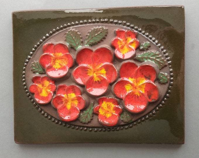 Jie Gantofta Sweden. Ceramic Wall Hanging, Plaque, Decoration. Design Aimo Nietosvuori. Orange Flowers. Retro. Wall Decor. Happy Colours.