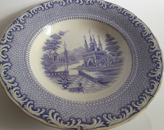 Beautiful Antique Rörstrand Sweden Porcelain Deep Plate in Lace Pattern from 1800s. Diameter 22,5 cm (8.93"). Collectable. Marked.