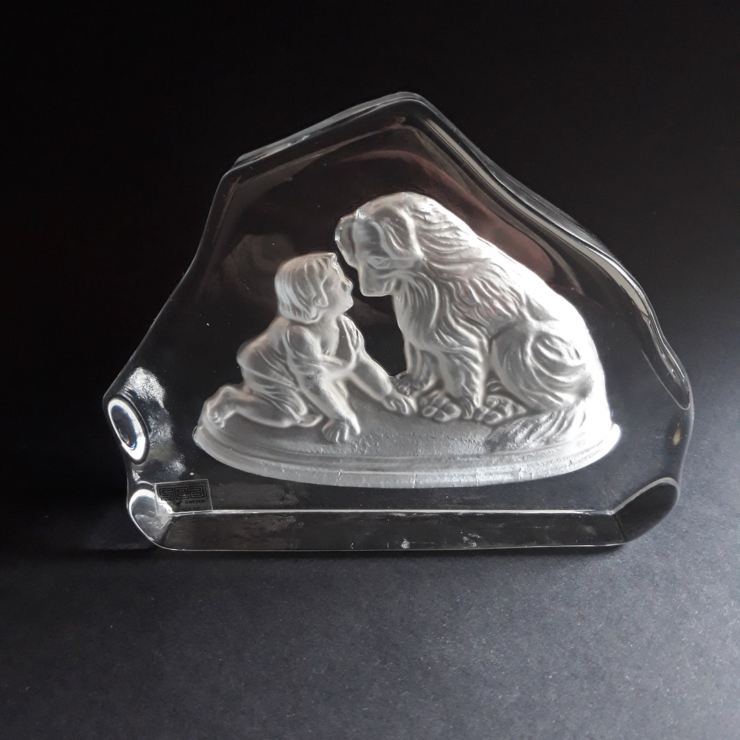 Sea Glasbruk Sweden Clear Crystal Glass Paperweight. Child With Dog ...