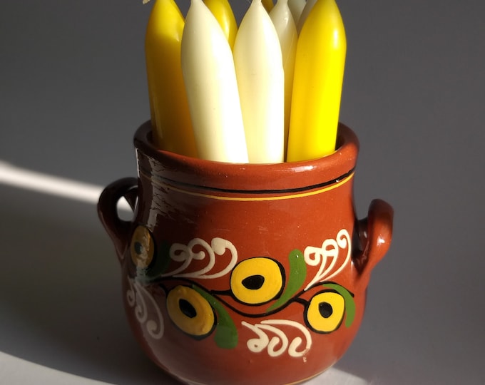 Hungarian Folk Art Style Brown Ceramic Pott / Jar. Hand Made, Hand Painted. Signed on Bottom. Highly Glazed. Vintage European Pottery.