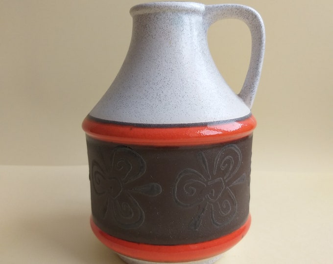 West Germany Dümler & Breiden pottery. Vintage Ceramic Vase from 70s. Pure Form, Laconic Decoration in Mid Century style. Mostly Matt Glaze.