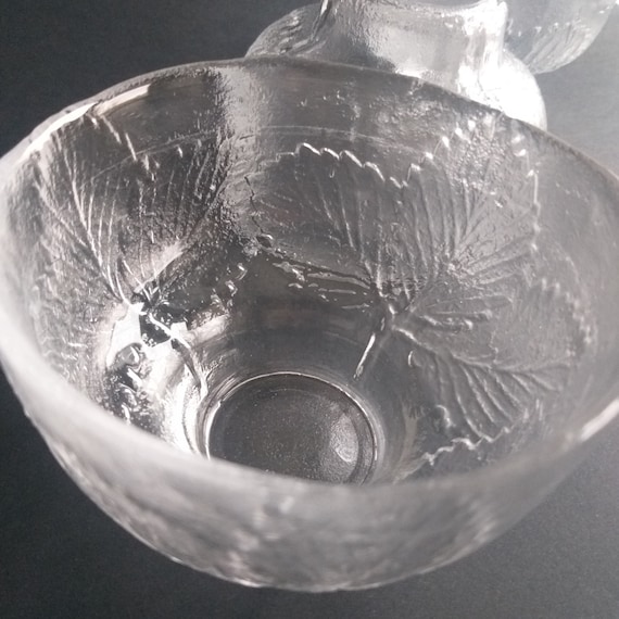 Vintage Kosta Boda Sweden Clear Crystal Glass Desert Fruit Bowl