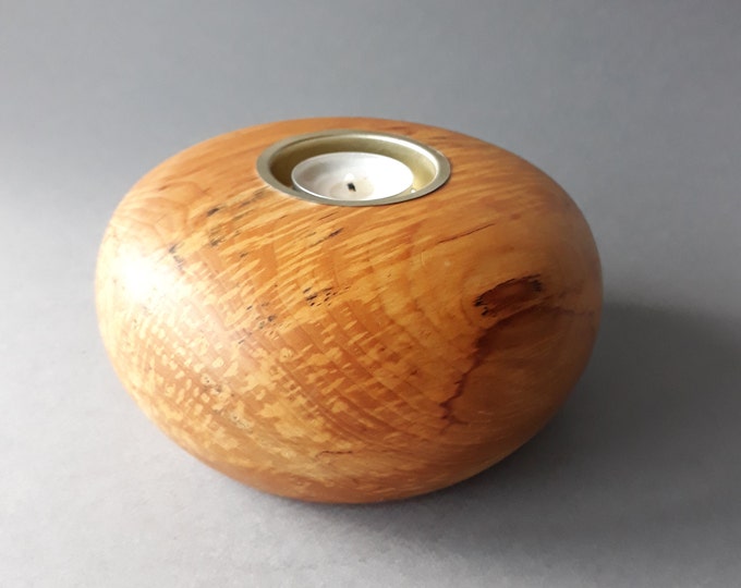 Beautiful Simple Shape Wood Candleholder for One Candle. Made in Sweden. Scandinavian Design. Birch Wood. Disc Form. Metal Insert.