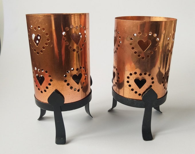 Pair of Vintage Copper and Metal Candle or Tea Light Holders on Feet. Magical Lighting for Dark Winter Evenings. Made in Sweden. Marked.