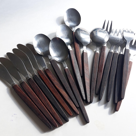 Rostfritt Stal Sweden Mid-century Modern Swedish Flatware. Teak