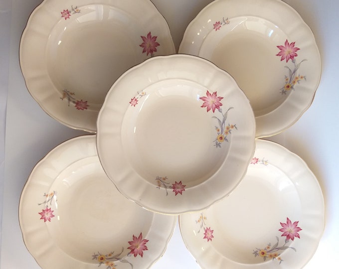 Daga Rörstrand Sweden. Porcelain Soup Plate with Scalloped Golden Edge and Decor of Floral Motifs. Vintage Collectible China. Antique Plate.