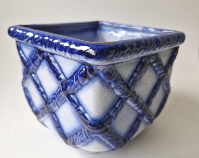 West Germany Carstens Tönnieshof Planter in Blue, White Glaze. West German Pottery in true MCM  Style. Classic Colours and Pattern Design.