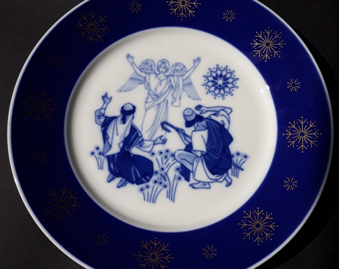 Porsgrund Norway. Large 27.8 cm (10.94") Vintage Christmas Deluxe Plate from 1974. The Shepherds. In Blue and White Colours. Home Decor.