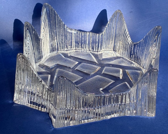 Krona Bruken Sweden Bo Borgstrom Design Crystal Glass Heavy Clear Decorative Bowl. Mid-century Modernist and Brutalist Aesthetics.