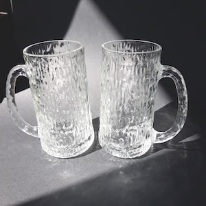 Set of 2 Ravenhead Glass Beer Mugs in Siesta Pattern. Design Hardie Williamson and John Clappison. Vintage Glassware from England.