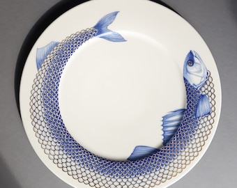 Stunning Villeroy & Boch Porcelain Germany Large Dinner Plate 30.5 cm (12&quot;) with Fish  Motif in shades of Blue accented with Gold Colour.