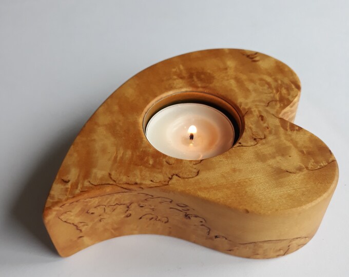 Beautiful Swedish Birch Mazer Tealight Holder. Hart Shape. Interesting Wood Texture. Handmade. Original Scandinavian Home Decor from Sweden.