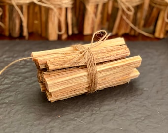 FATWOOD KINDLING Pine Knot Resin-Impregnated Heartwood Rich Lighter Wood Sticks 