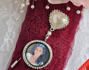 Rome Memorial Bouquet Pin - White Heart with Silver Round Rhinestone Glass Locket  for Weddings Bridal Bouquet 2 Photos Bouquet Pin