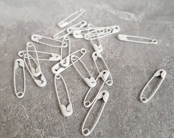 50pcs 1 Inch White Safety Pins for Wedding Veils, Pin Corsages