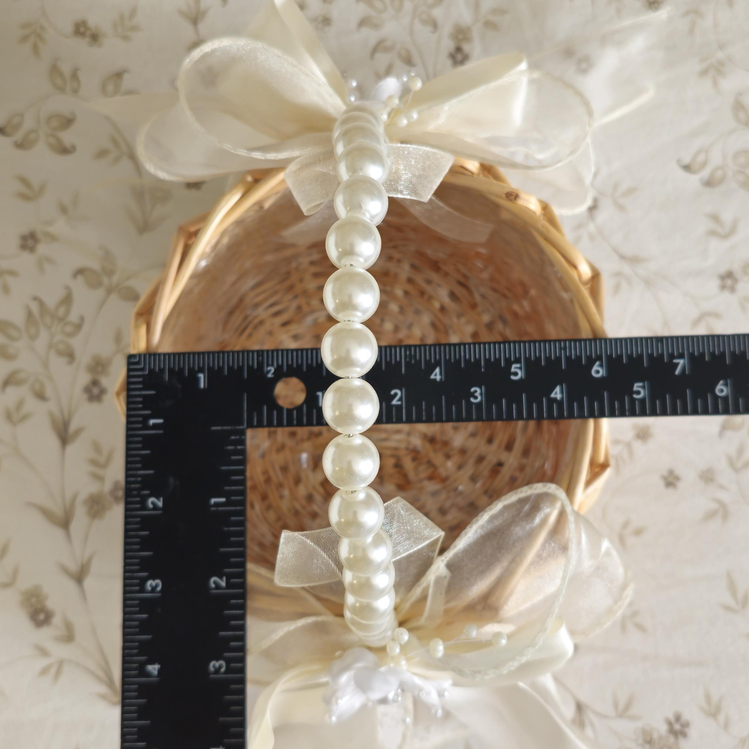 Cute Rattan Flower Girl Baskets with Bows, Flowers And Pearl Handles Set (1pc or 2 pcs) for Summer Boho Country Garden Weddings, In 2 Sizes