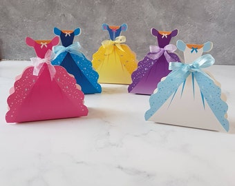 10sets Party Decoration All About Details Princess Crown Theme Favor Box Gift Box Birthday Baby Shower Light Pink & Gold Gable Box 10sets Party Decoration All About Details Princess Crown Theme Favor Box Gift Box Birthday Baby Shower Light Pink & Gold Gable Box