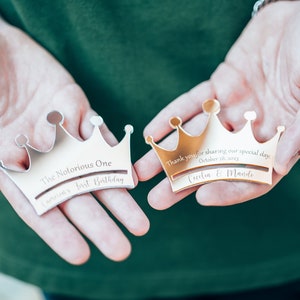 Regalos de fiesta de cumpleaños real dorado, quinceañera, imán de cumpleaños con corona personalizada, regalos personalizados, obsequios para la primera fiesta de cumpleaños, Mis quince años