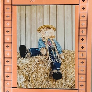 Scarecrow Doll Pattern, "Johnny Hayseed" Stuff-n-Stitches, Designed by Liz Hansen