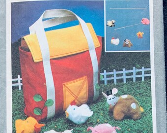 Simplicity 9018, Farmhouse, Barnyard Animals, Carrying Case, & Mobile, VINTAGE PATTERN!