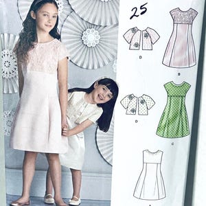 Einfachheits 8271, Kinder und Mädchen Kleid & Bolero Jacke Schnittmuster
