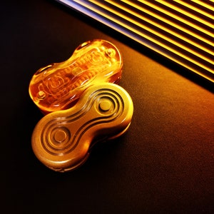 Little Waist/Mechanical slider/Macho Studio